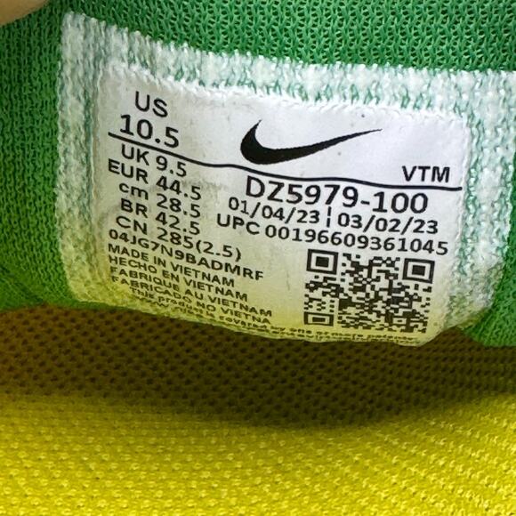 Nike Pegasus 40 \'Oregon Ducks\' Men\'s Size 10.5‎ Shoes Road Running Football NEW main image 9